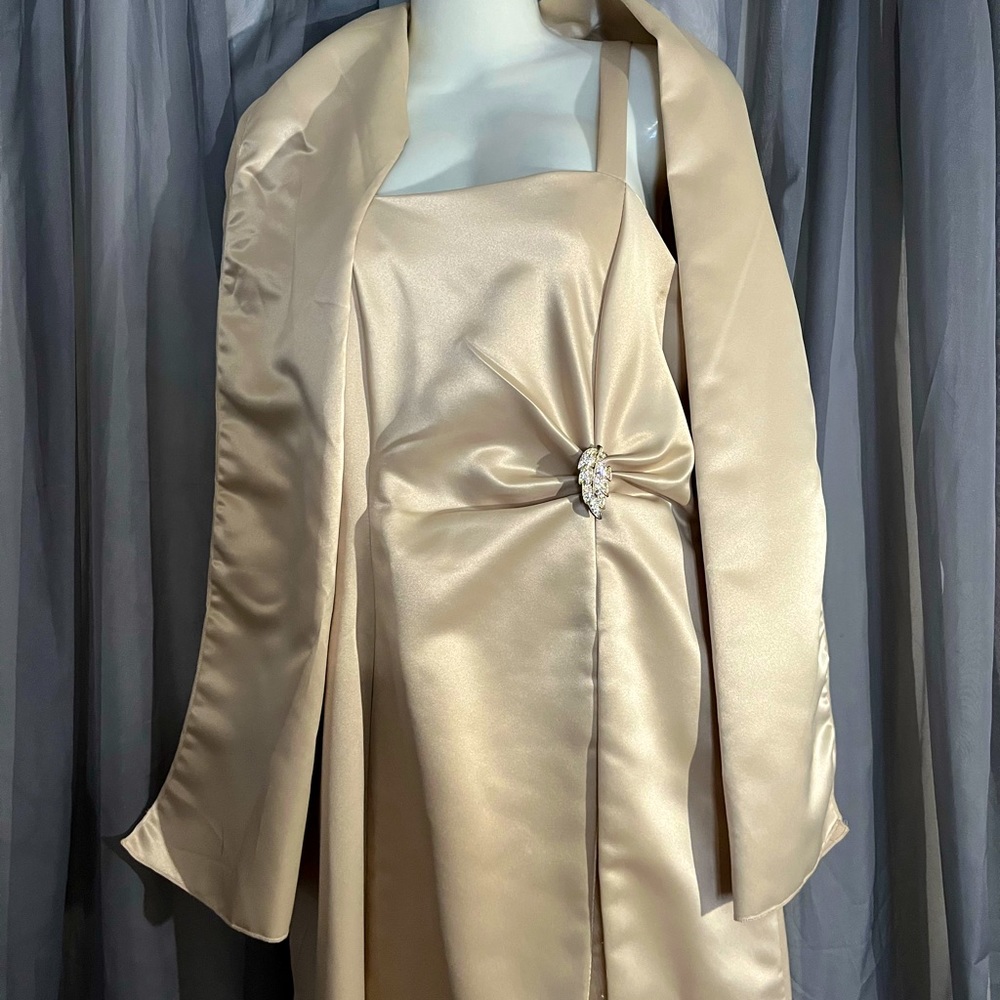 Ladies Formal Dress